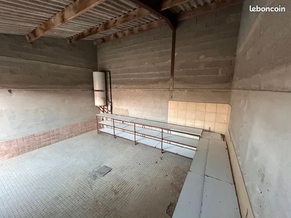 Bâtiment-box a pornic