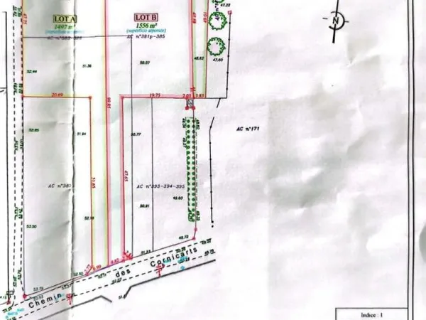 Terrain 1556 m²