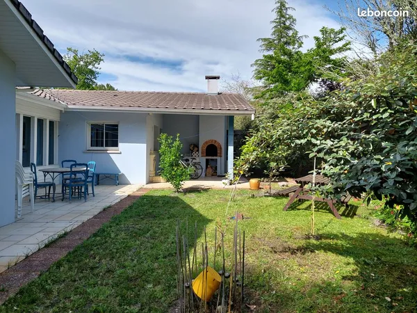 Location maison meublée, haut de gamme, à 150 m de la plage sur le bassin d'Arcachon