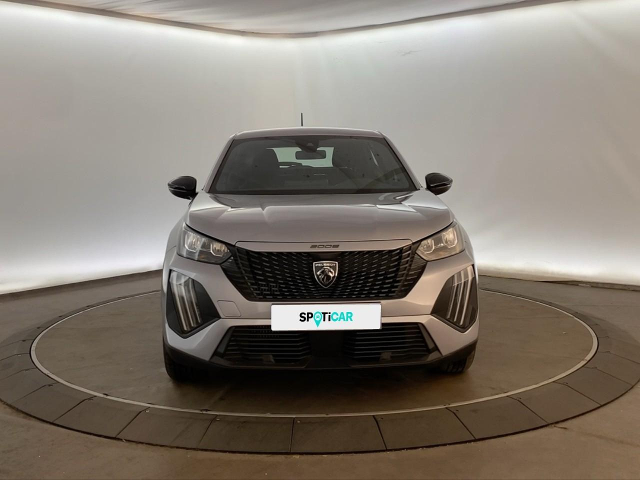 Peugeot 2008 hybrid 136 e-dcs6 style — photo 2