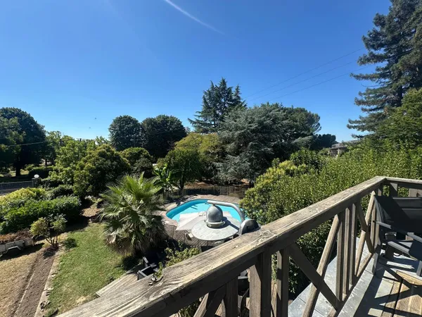 Propriété de 367 m2 environ - Cadillac
