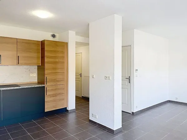 Villa 4 pièces 81 m²