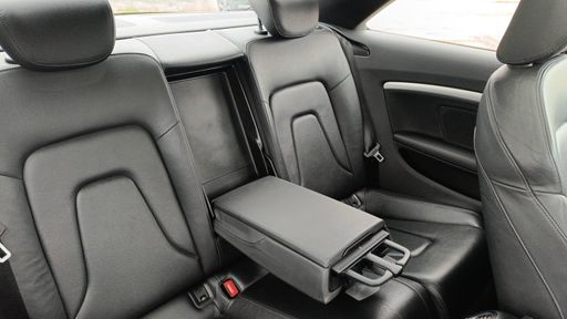 Audi A5 Coupe 3.2 FSI V6 265 Quattro Tiptronic 6 - Ambition Luxe – 2009 – 177699 km – Essence – Boîte Automatique — photo 43