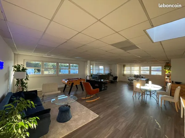 Bureau 83 m2