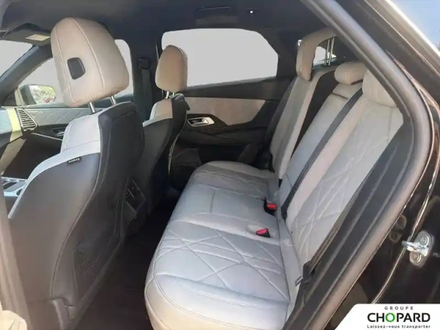 Ds Ds 7 ds7 crossback hybride e-tense 300 eat8 4x4 — photo 11
