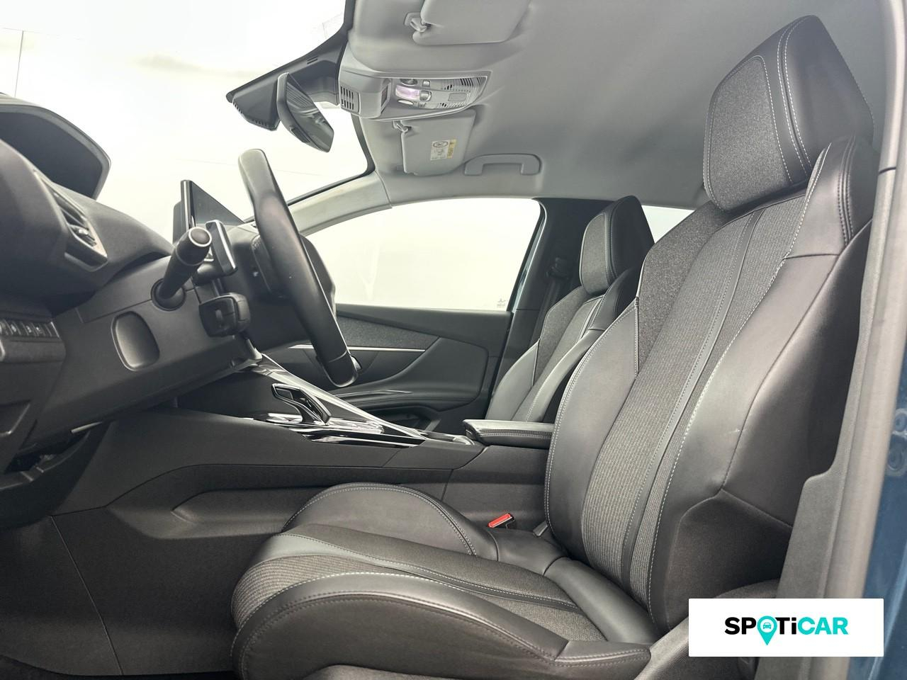 Peugeot 3008 hybrid 225ch allure pack e-eat8 — photo 9