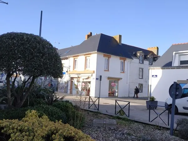 Loue local commercial Hypercentre La Turballe