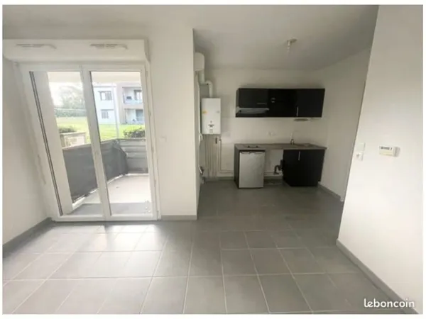 SAINT GENIES BELLEVUE : appartement 1 pièce (23 m²) en vente