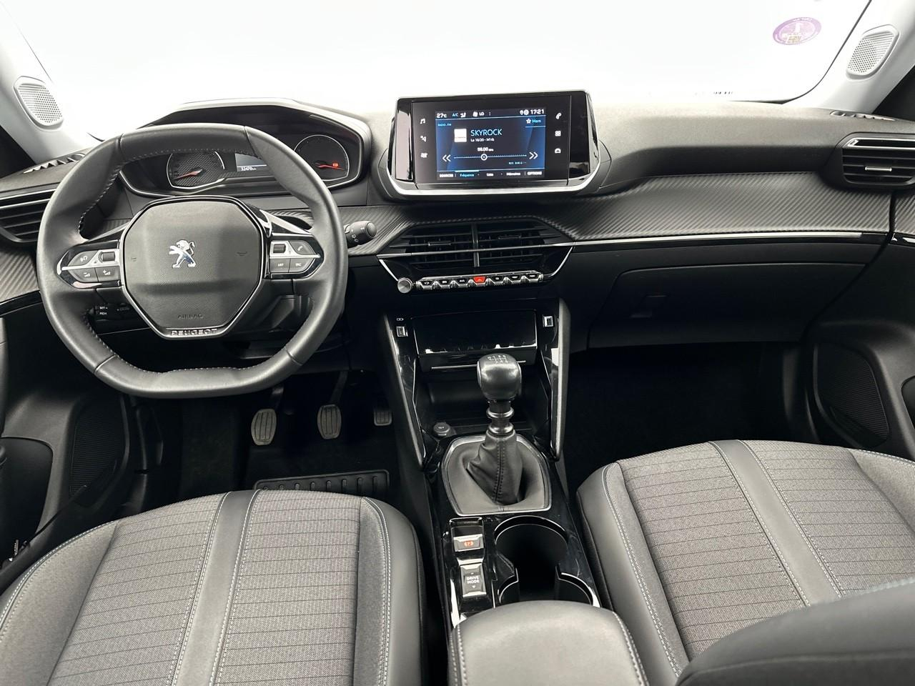 Peugeot 2008 puretech 130 s&s bvm6 allure — photo 11