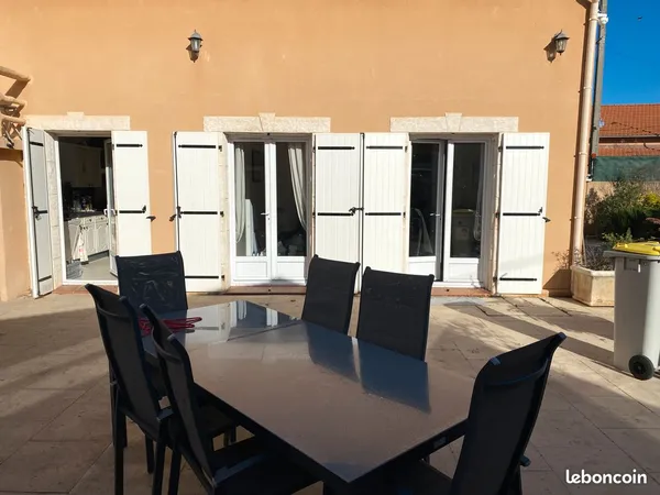 Maison Familiale + 2 T1 indépendants