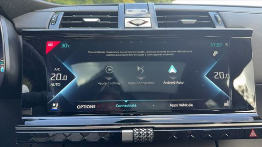 DS DS7 Crossback 1.6 E-Tense 300 Hybrid 4X4 EAT8 - Rivoli – 2022 – 55678 km – Hybride rechargeable – Boîte Automatique — photo 22