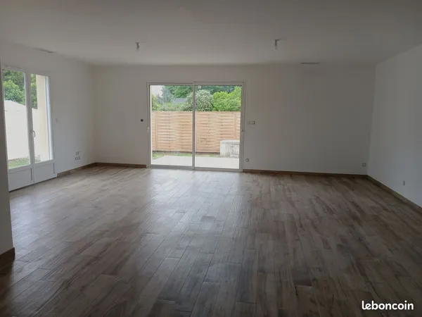 Maison de 2025