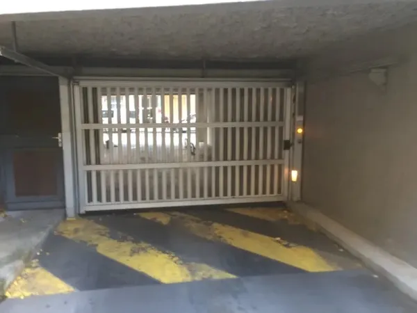 Stationnement Location Lyon 103€