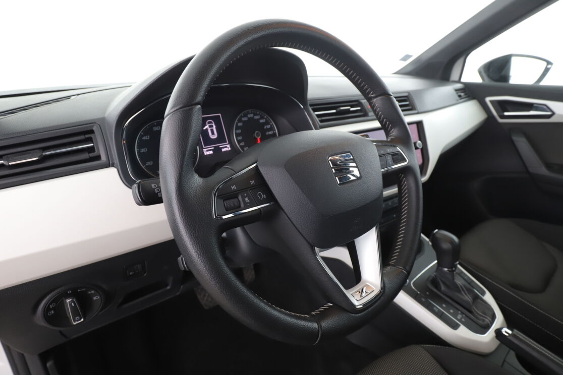 Seat Arona 1.0 EcoTSI Xcellence DSG7 — photo 10