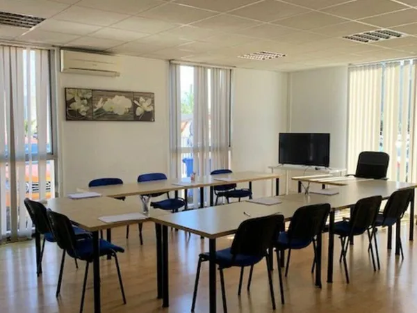 Bureaux 380 m²