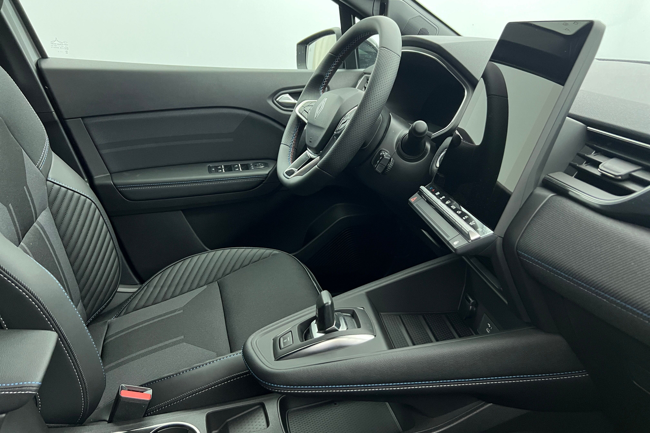 RENAULT Captur E-Tech full hybrid 160 ch — photo 6