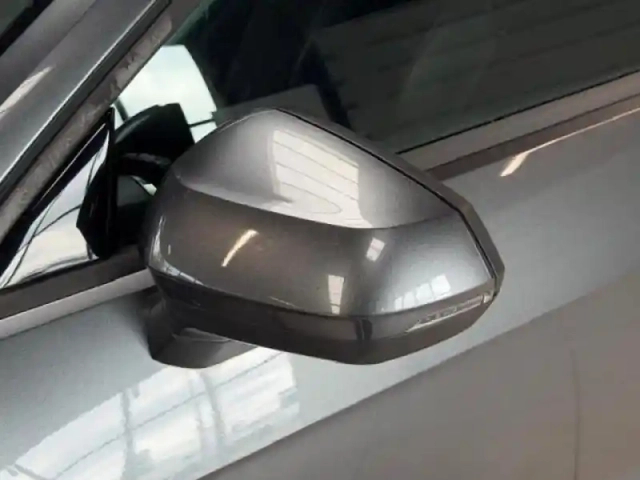 Audi Q2 35 tfsi 150ch s line s tronic 7 — photo 13