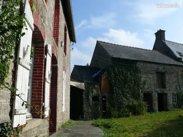 Maison 4 pièces 637 m²