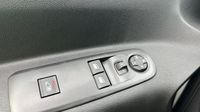 Peugeot Partner M Essence 110ch — photo 19
