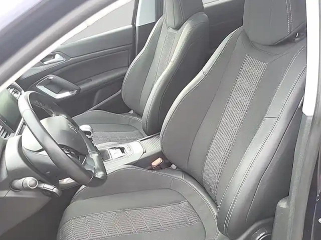 Peugeot 308 1.2 puretech 130ch e6.3 s&amp;s allure — photo 12