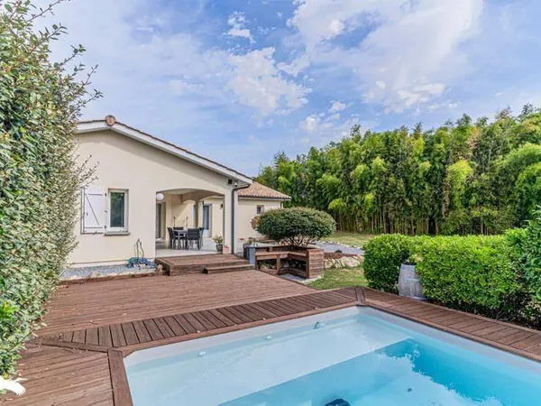Maison 7 pièces 166 m²