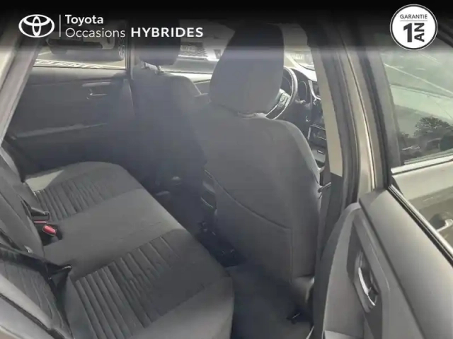 Toyota Auris 1.2 turbo 116ch design — photo 7