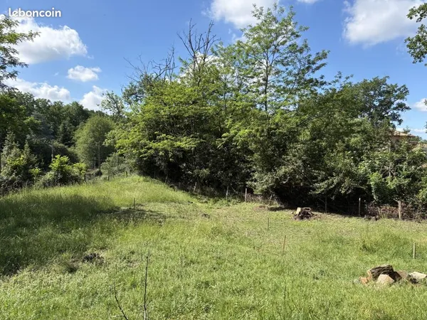 Terrain 1 001 m² Creon