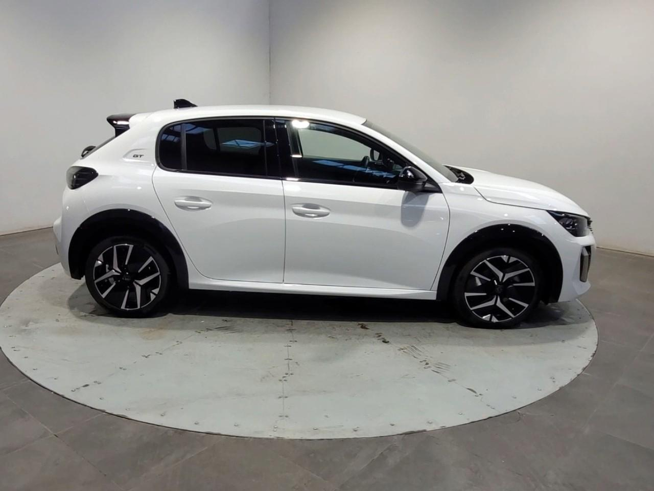 Peugeot 208 hybrid 100 e-dcs6 gt — photo 6
