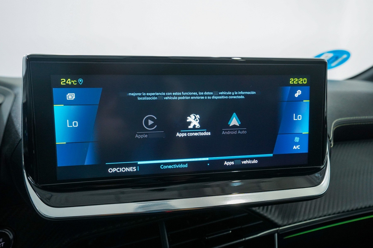 Peugeot 208 — photo 26