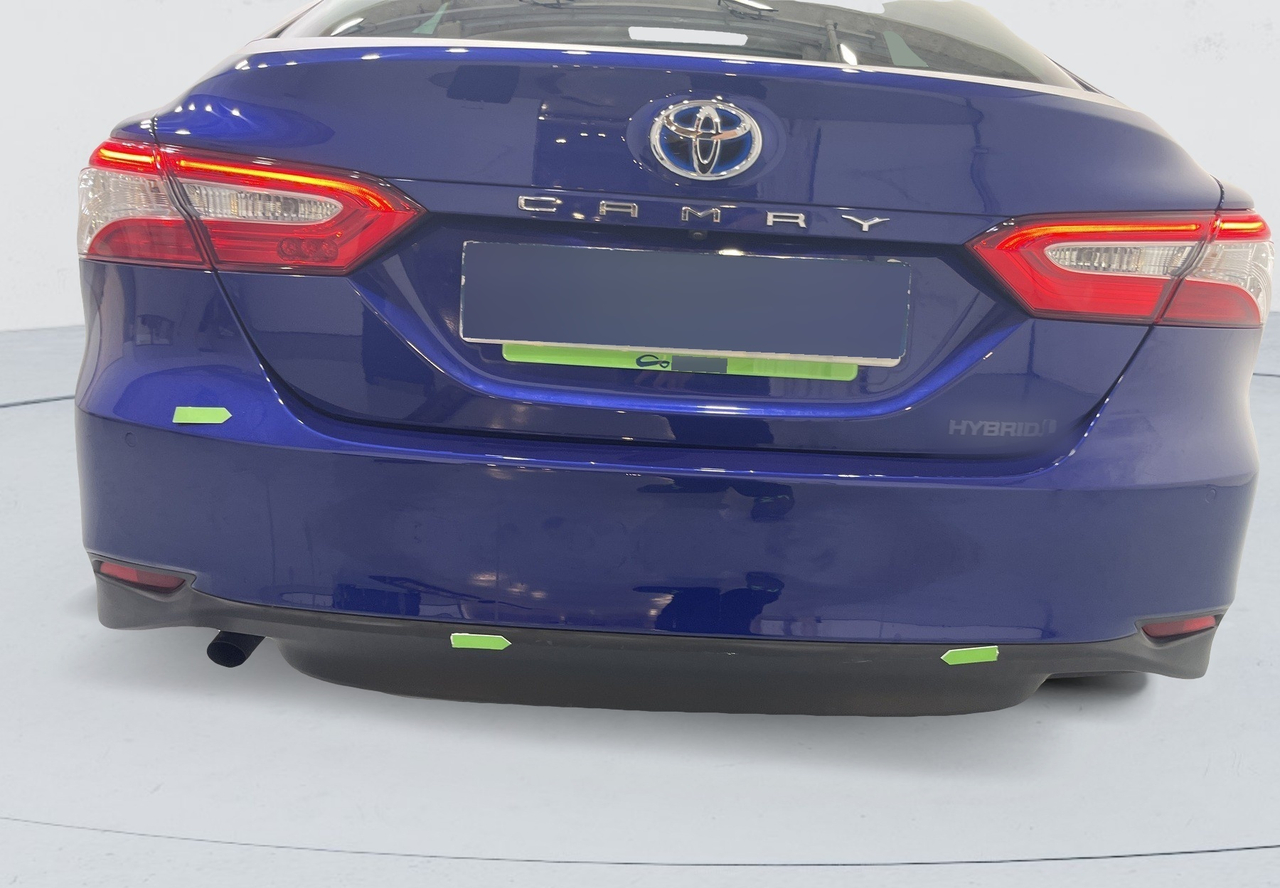 Toyota Camry — photo 5