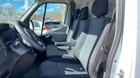 Renault Master F3500 L2H2 2.3 Blue dCi 135ch Confort Euro6 — photo 12