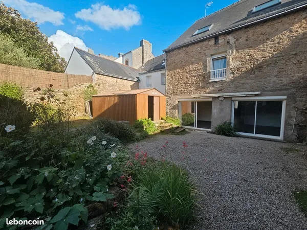 Location appartement non meublé en RDC avec jardin
