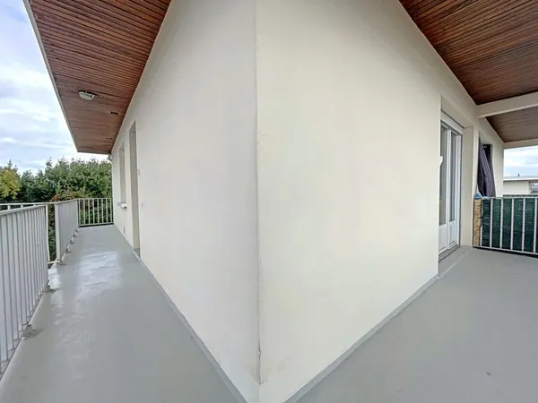Appartement T2 avec terrasse, garage et parking Idéal inve