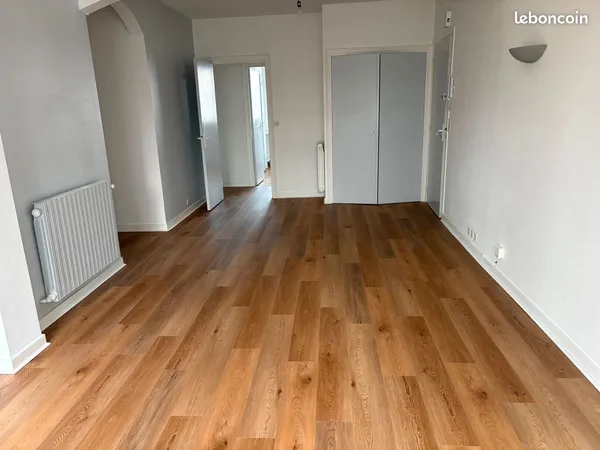 Appartement F4, Lorient centre, Spacieux, 110 M2