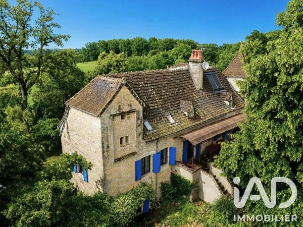 Maison 7 pièces 199 m²