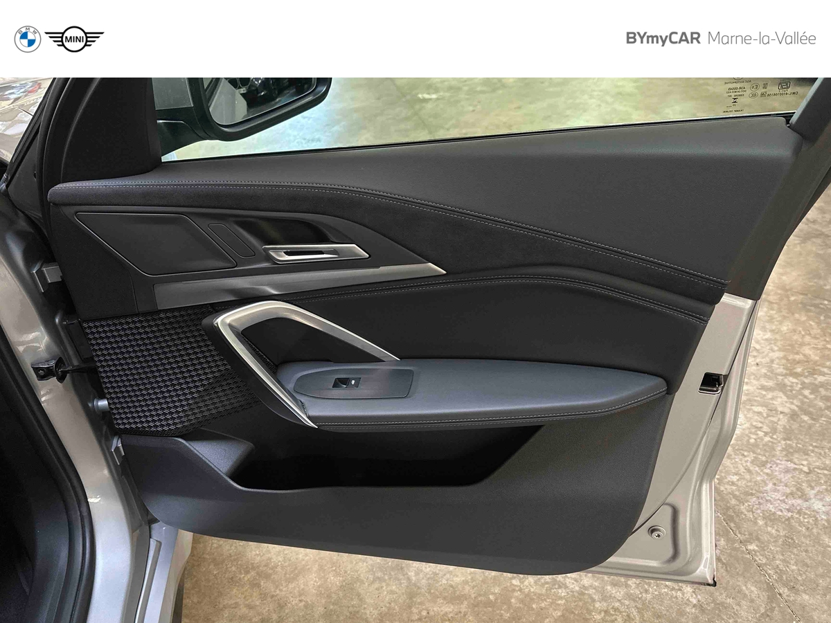 BMW X1 sDrive 20i 170ch DKG7 — photo 27