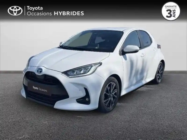 Toyota Yaris 116h design 5p my22