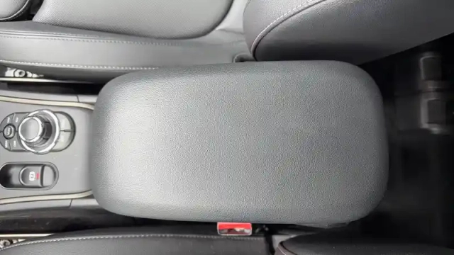 Mini Mini countryman 136 ch bva7 — photo 16