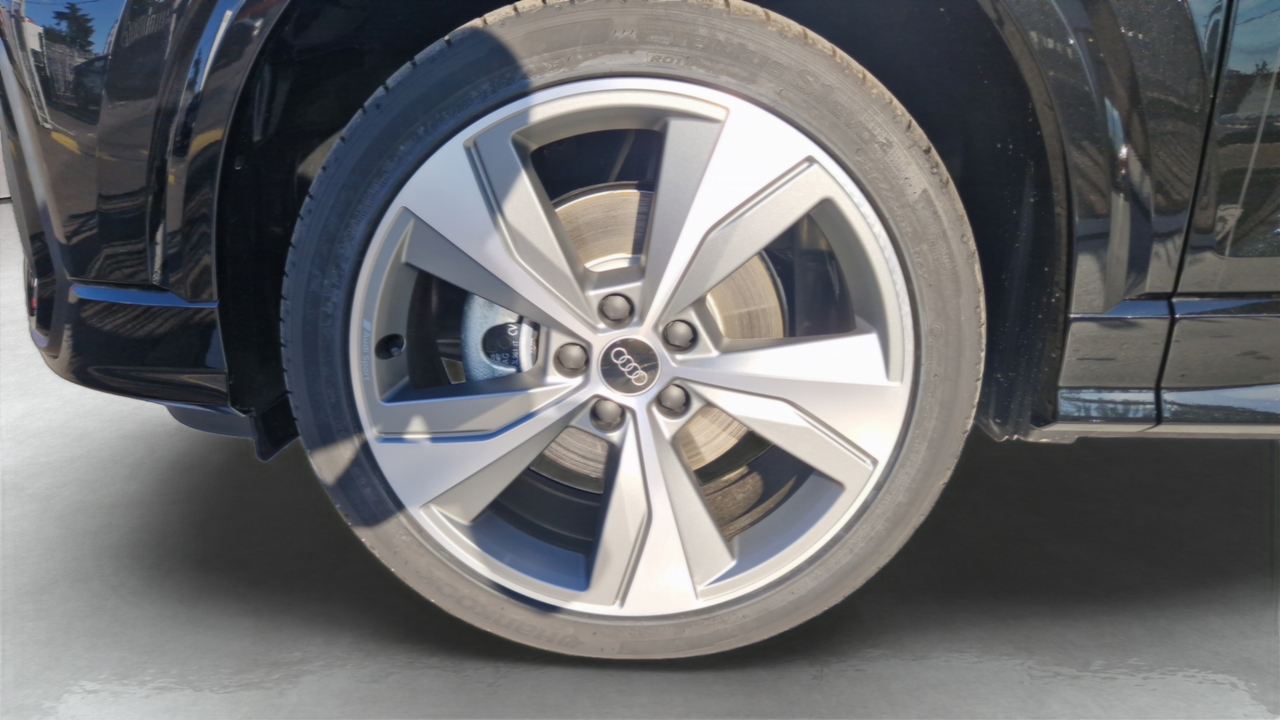 Audi Q2 35 TDI 150 S tronic 7 — photo 16
