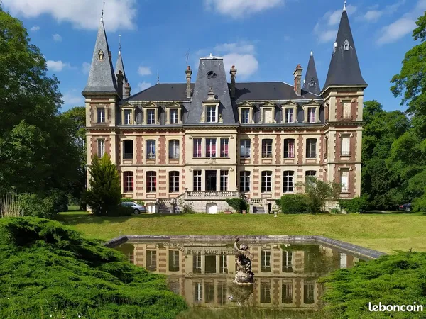 Studio plein sud dans superbe château à 1 h de Paris
