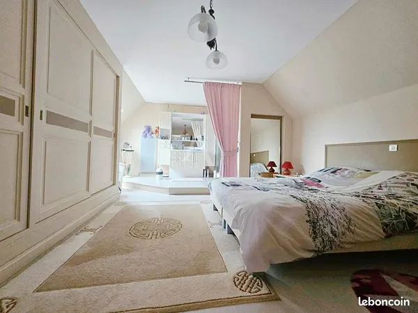 Chalet 6 pièces 140 m²