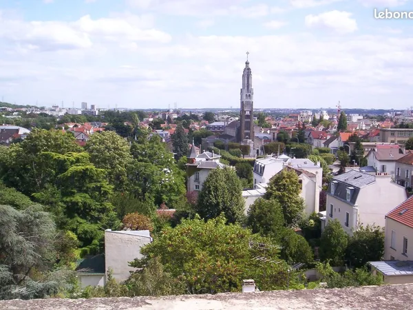 F2 Vue exceptionnelle - 5 mn RER E