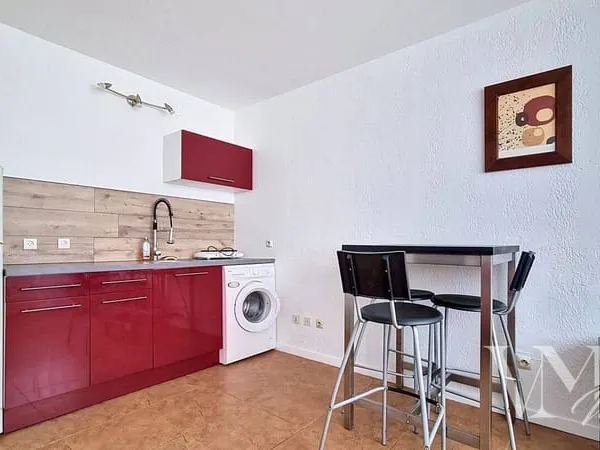Studio 1 pièce 26 m²