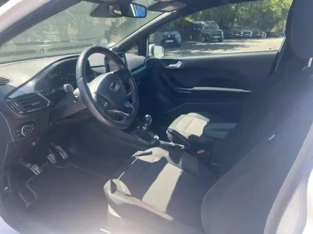 Ford Fiesta 1.0 ecoboost 140ch stop&amp;start st-line 3p — photo 12