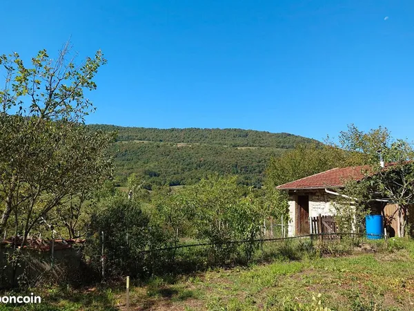 Bâtiment 1 pièce 16 m²