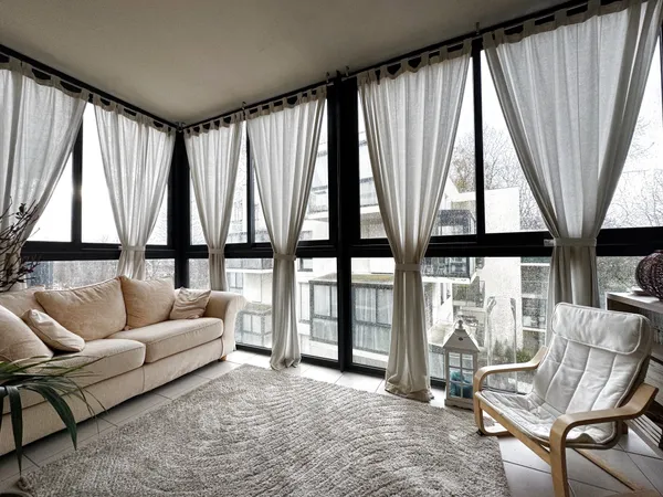LOUVRES, appartement de 4 pièces de 82.71 m2 dans résidence