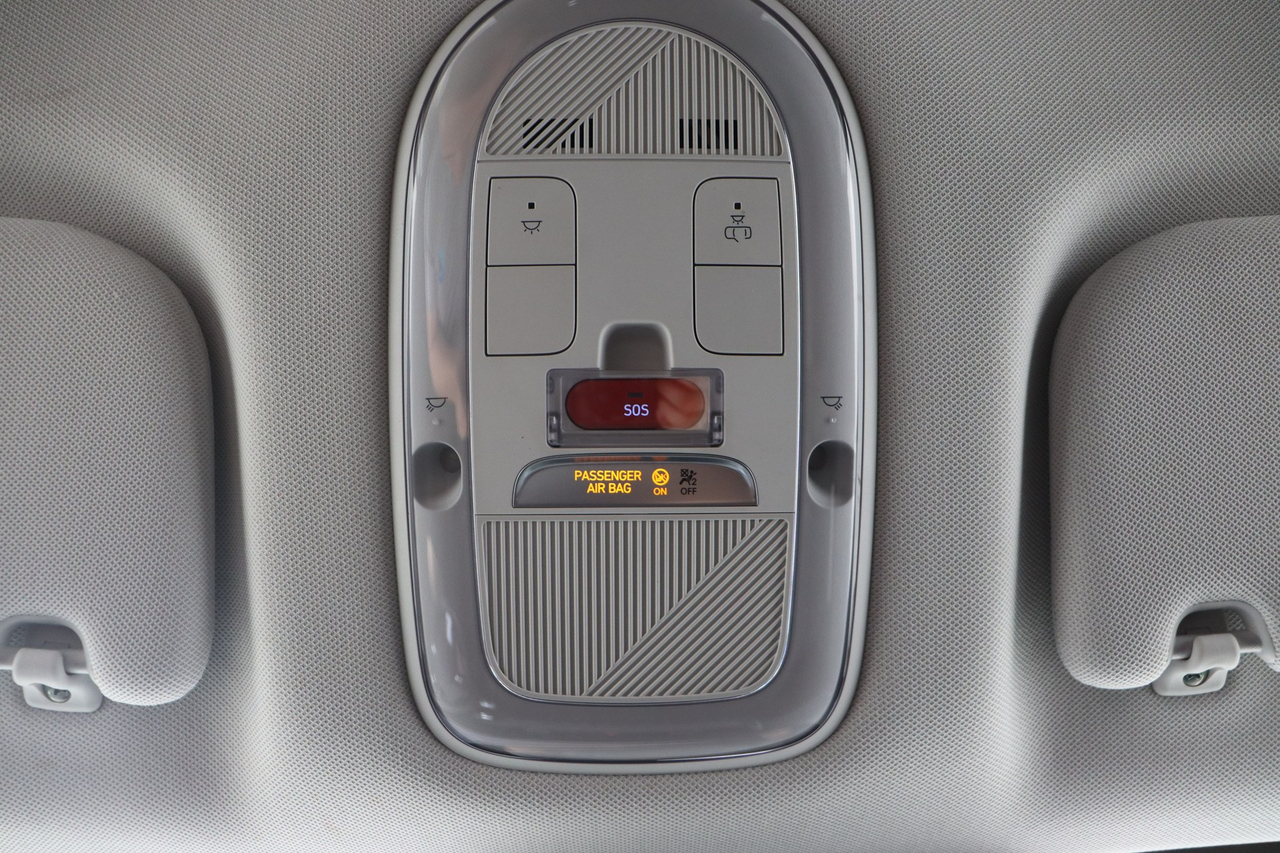 Hyundai Ioniq 5 — photo 32