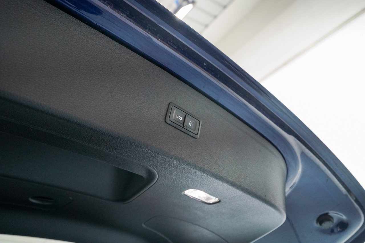 Audi Q5 — photo 16