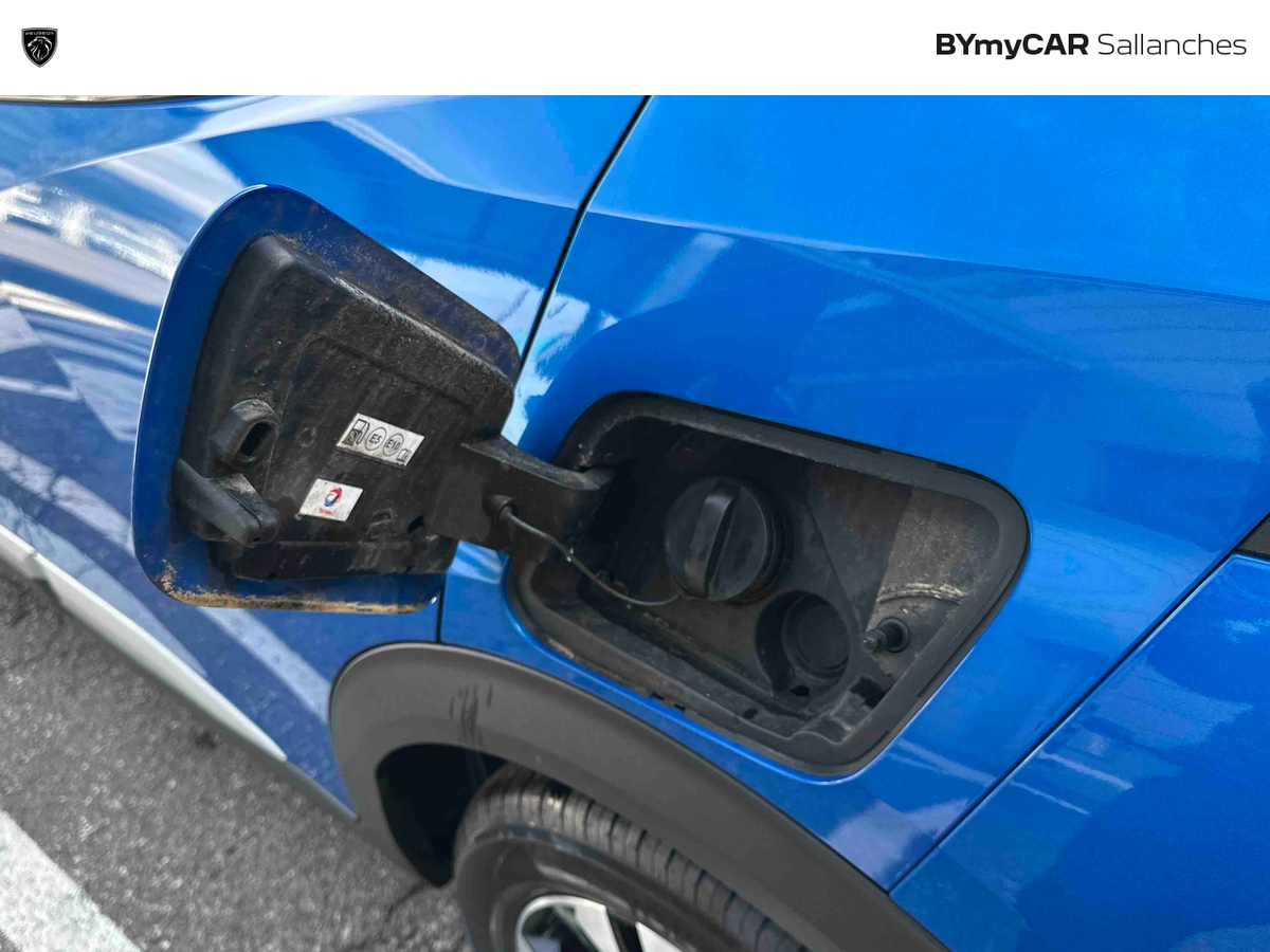 Peugeot 2008 PureTech 130 S&amp;S EAT8 — photo 42
