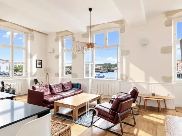 Appartement 4 pièces 103 m²